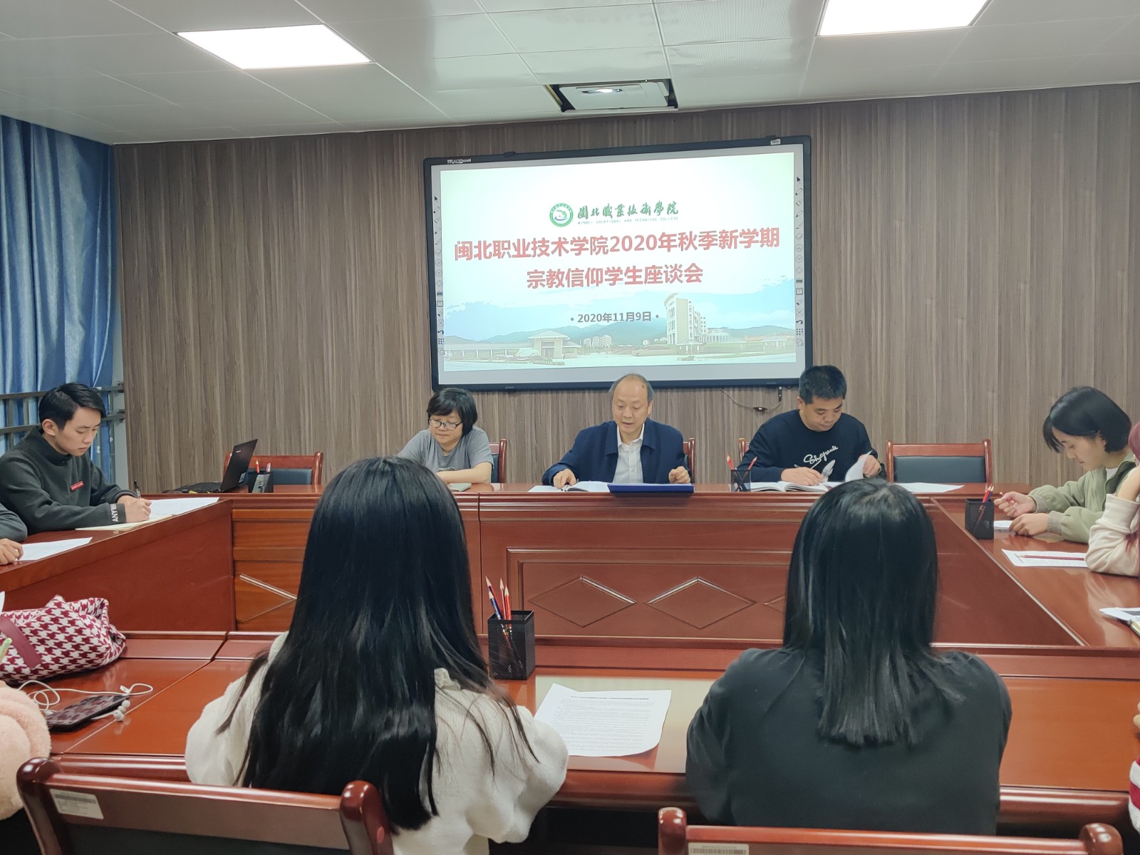 291f19c42b1d719c77c1658efac3e63.jpg 291f19c42b1d719c77c1658efac3e63.jpg