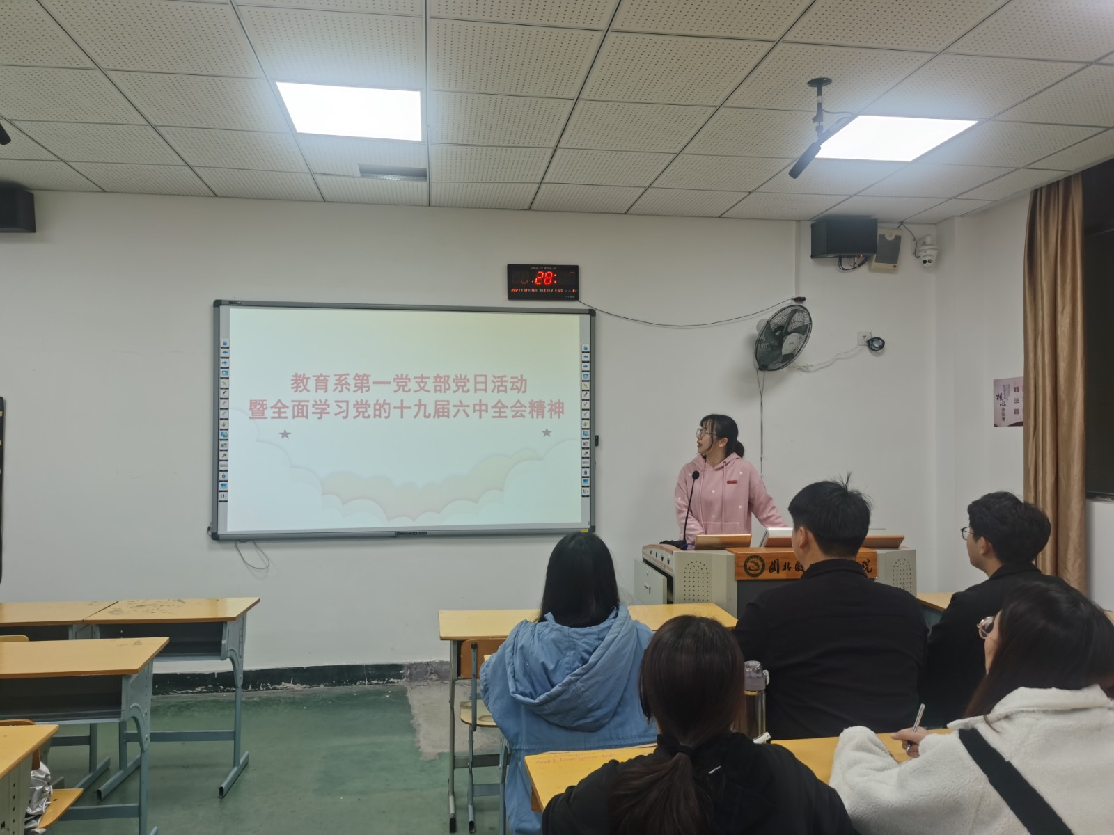 cddd9f0bca0ae35fec76511b90f2ab0.jpg cddd9f0bca0ae35fec76511b90f2ab0.jpg