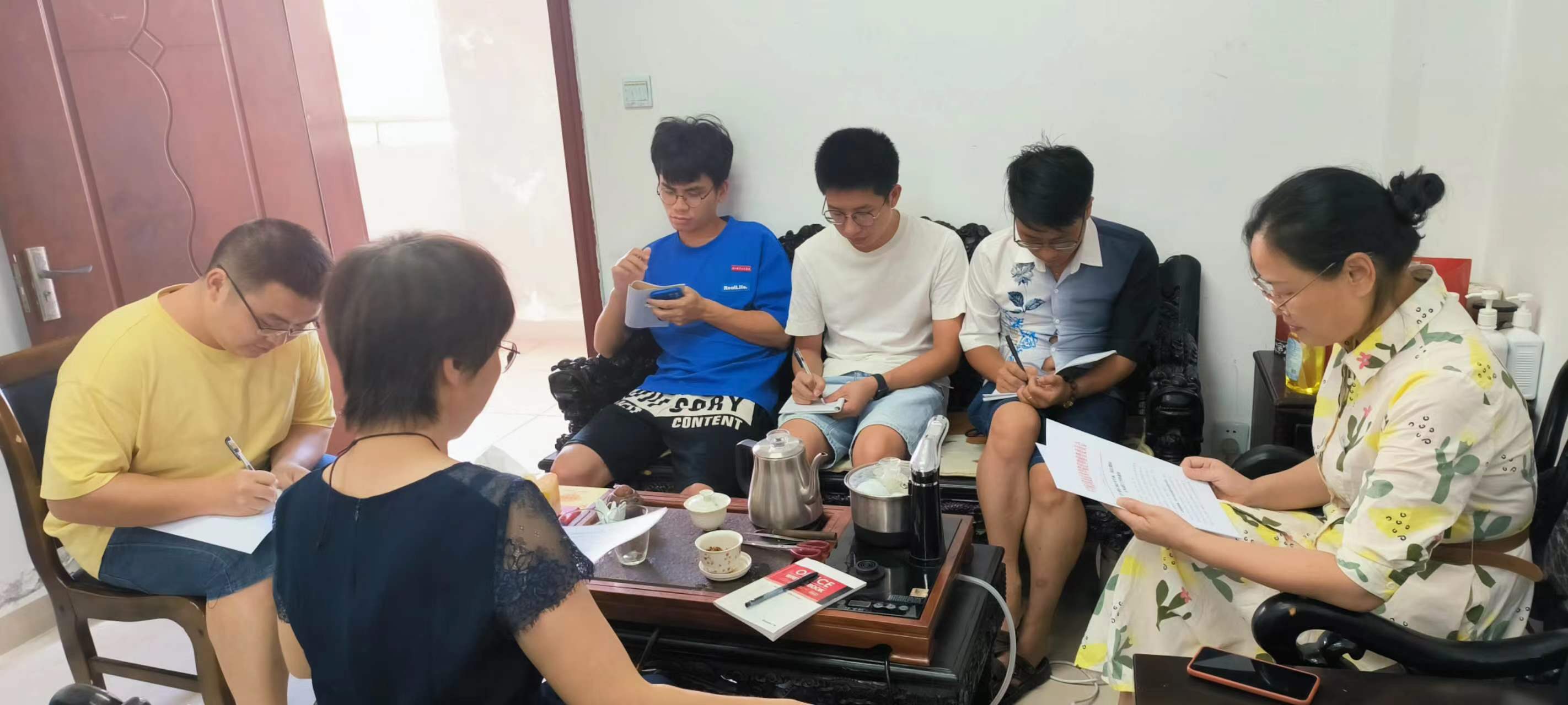 9dc64b13900f5afcc8320d1c9e085bf.jpg 9dc64b13900f5afcc8320d1c9e085bf.jpg