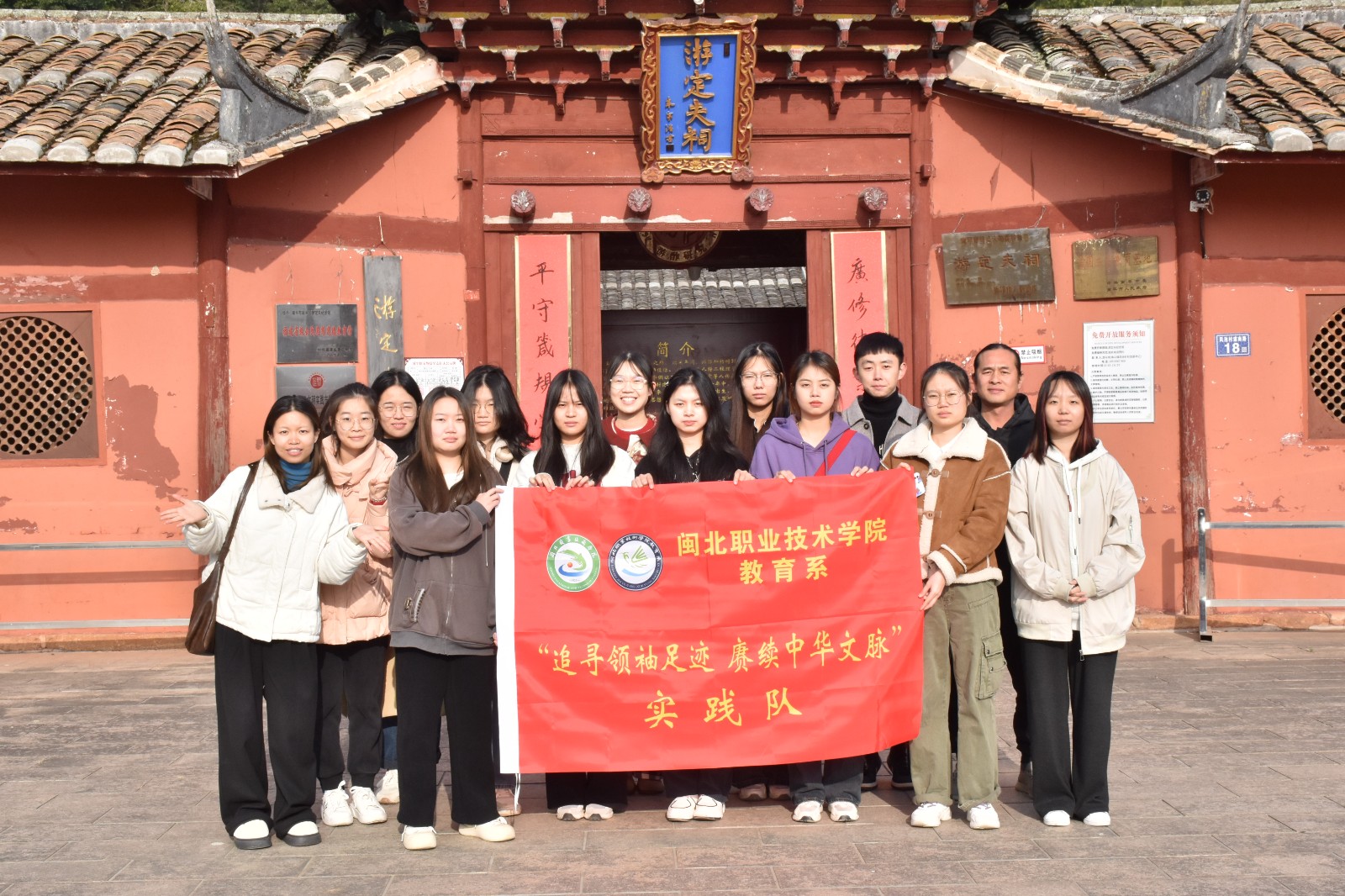 DSC_0218.JPG DSC_0218.JPG