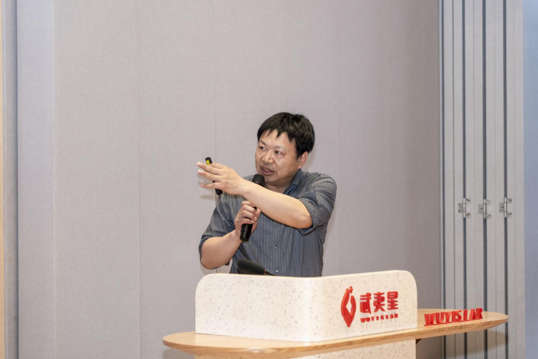 微信图片_20250505165521.png 微信图片_20250505165521.png