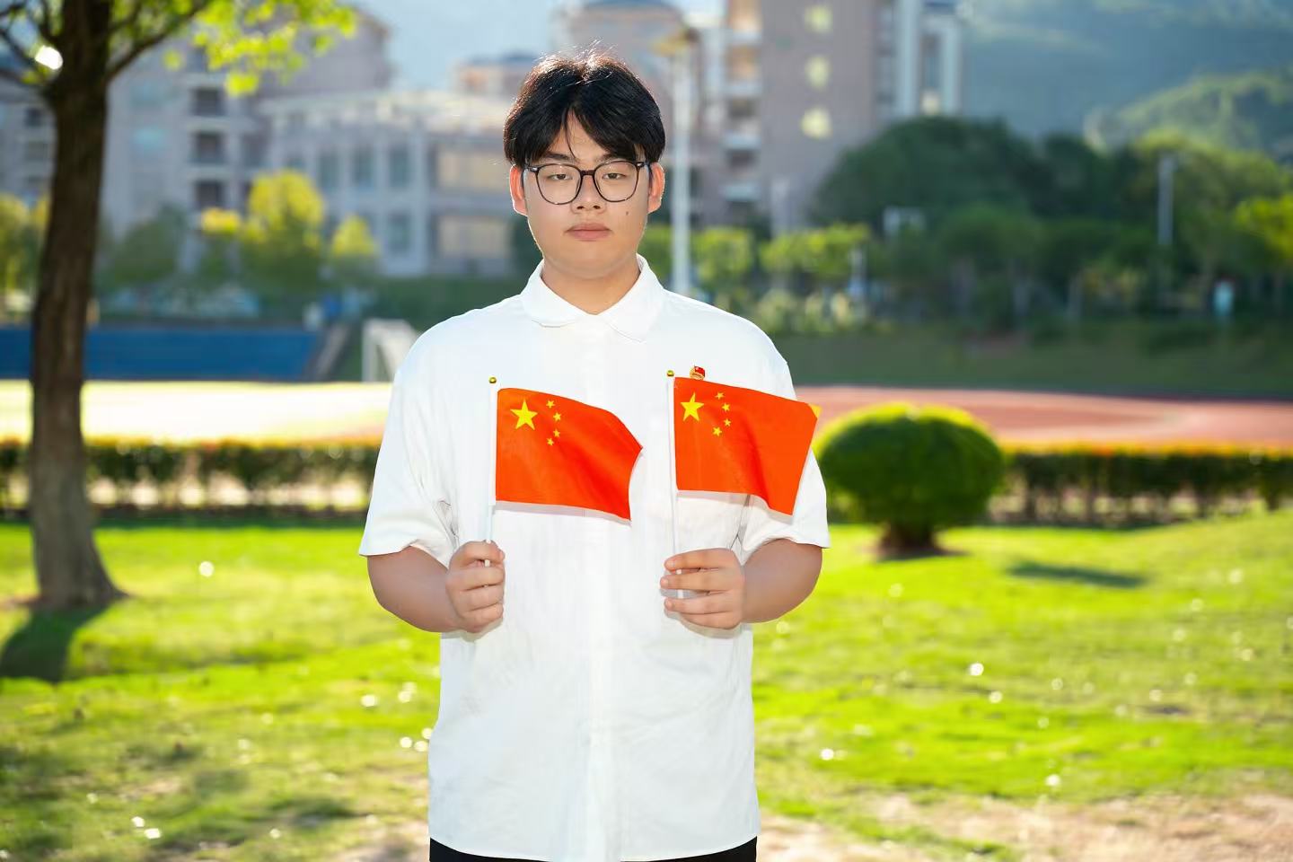 微信图片_20251009175848_69_4.jpg 微信图片_20251009175848_69_4.jpg